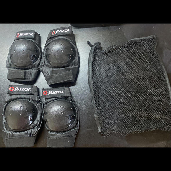 Razor Pro Child Multi-Sport Elbow & Knee Pad Set Age 5+ Black - Great Condition! - Picture 1 of 2